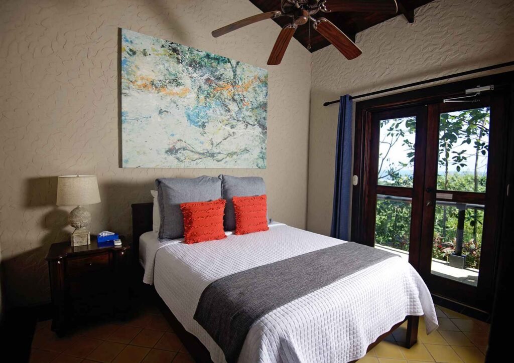 GuestHouseBedroom 3web